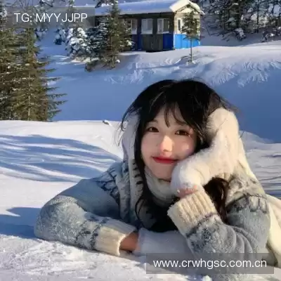 侯跃雯